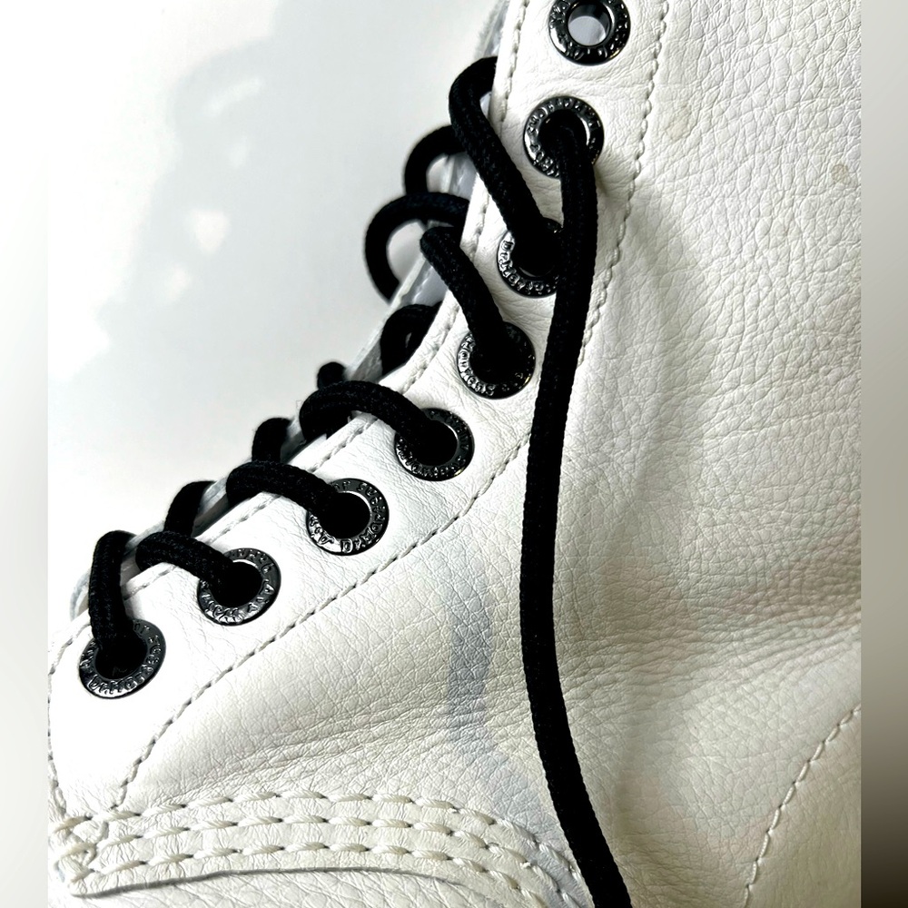 Dr. Martens White 1460 Pascal Max Platform Boots, women’s size 6 - Picture 9 of 10
